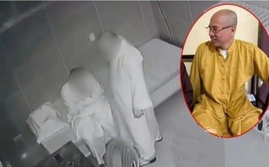 O abade de Dong Nai Pagoda gosta de mulheres com área genital completa.